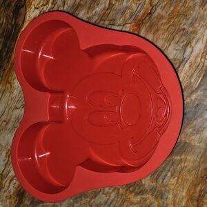 DISNEY PARKS Red Mickey Mouse Silicone cake Baking Mold